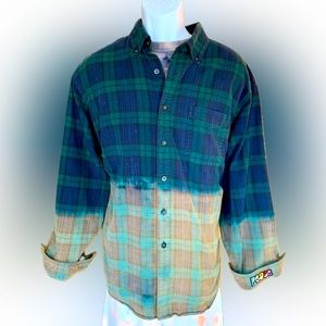 🦞 SOLD 🥾 • LLBean Flannel, Men’s XL, with RevDye dip.